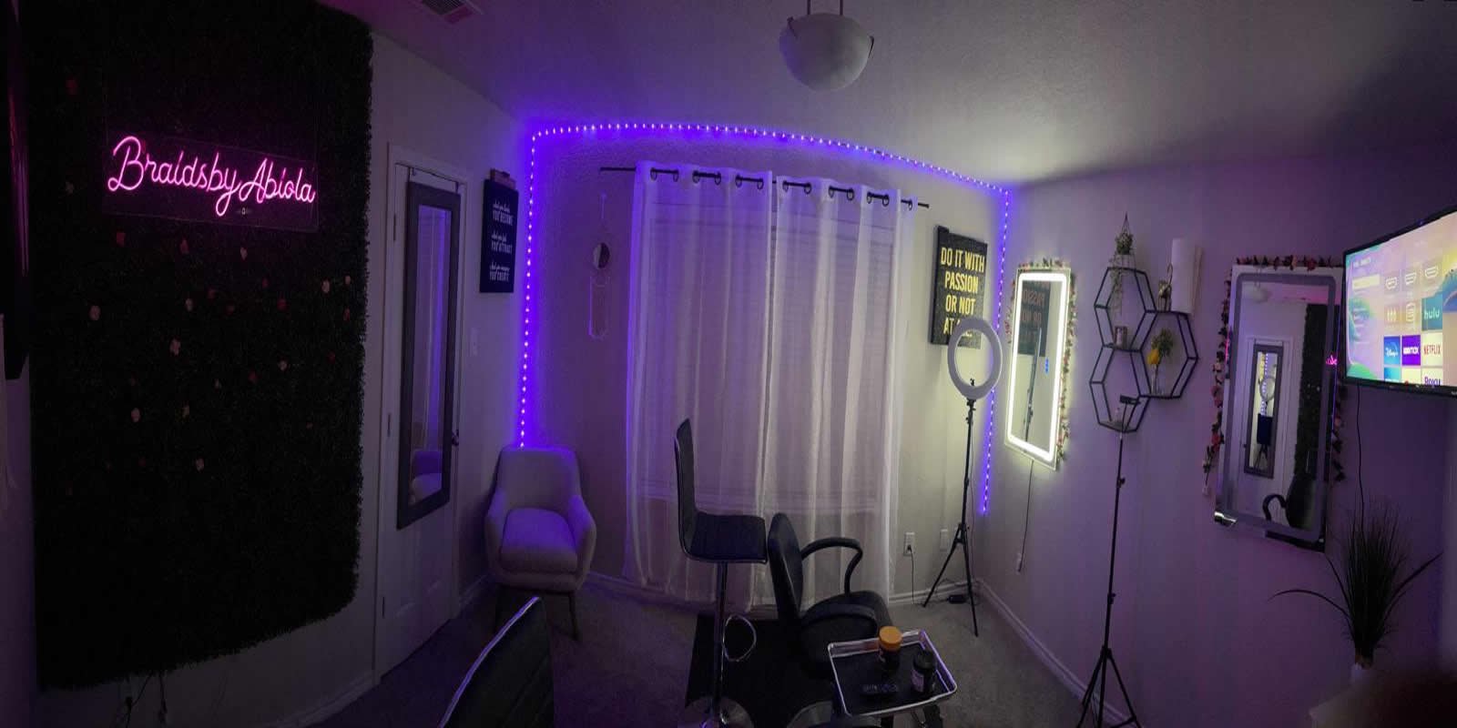 Braidsbyabiola studio chair and workspace